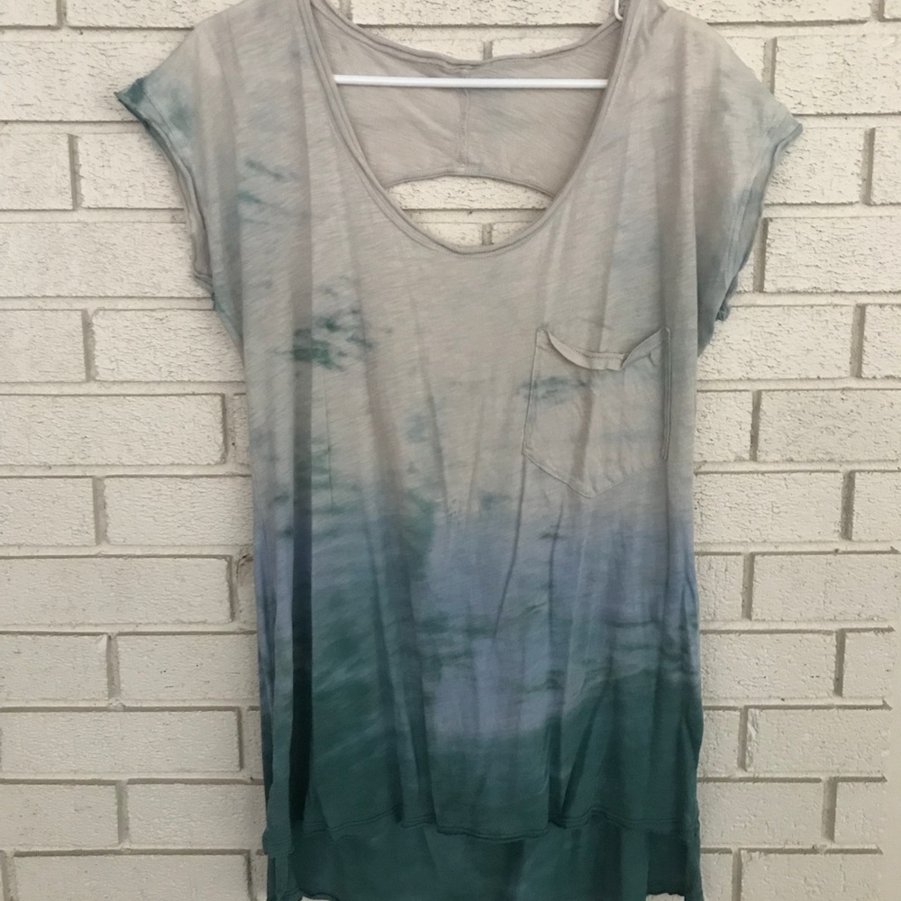Open back ombré top